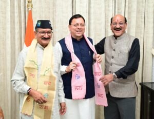 मुख्यमंत्री धामी से स्वास्थ्य मंत्री सुबोध उनियाल एवं विधायक किशोर उपाध्याय ने की भेंट