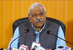 उत्तराखण्ड के वास्तविक एवं सतत विकास के लिए राज्य के गांवों तक अवसंरचना एवं गुणवत्तापूर्ण सेवाओं की पहुंच सुनिश्चित करना आवश्यक: दिनेेश अग्रवाल