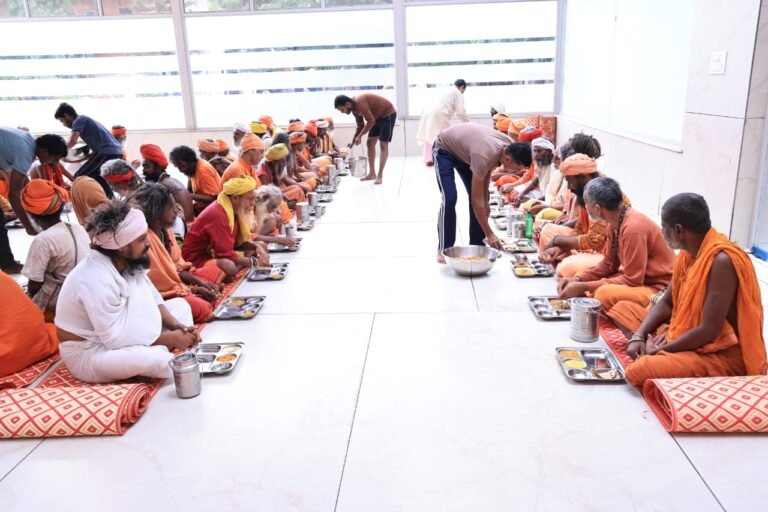 365 दिन अन्नक्षेत्र सेवा