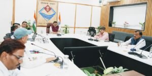 मुख्य सचिव की सेब, कीवी, ड्रैगन फ्रूट आदि की उत्पादन सम्बन्धित योजनाओं को लेकर जिलाधिकारियों के साथ वीडियो कॉन्फ्रेंसिंग