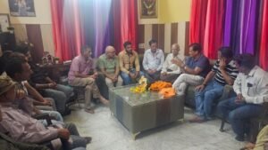 विधायक डॉ. प्रेमचंद ने क्षेत्रीय जनता एवं कार्यकर्ताओं के साथ बैठक की