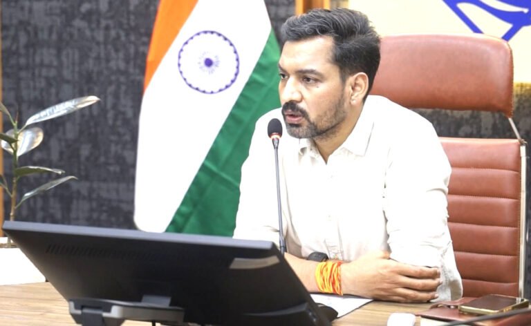 खेल महाकुंभ 2026:  01 सितंबर से सजेगा मुख्यमंत्री चैम्पियनशिप ट्रॉफी का मंच, न्याय पंचायत से राज्य स्तर तक होगा प्रतिभा का प्रदर्शन