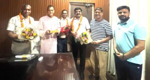 इंजीनियर्स डे के अवसर पर विधायक डॉ. प्रेमचंद ने किया अभियंताओं को सम्मानित