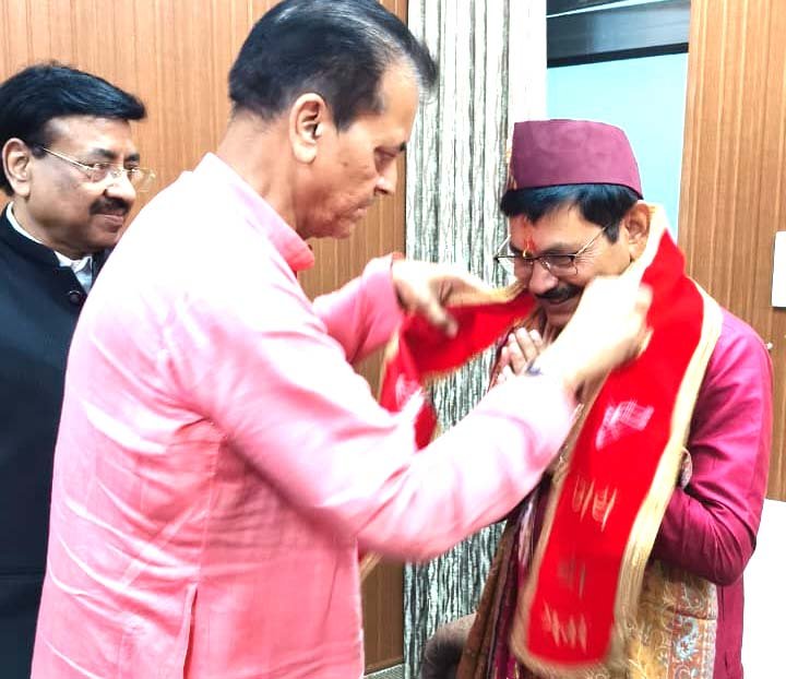 विधायक डॉ. प्रेमचंद ने किया प्रदेश संगठन मंत्री फणीन्द्रनाथ शर्मा का स्वागत