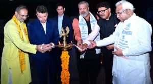 एआई के दौर में डेमोक्रेसी पर महामंथन, देसंविवि में जुटे देश-विदेश के विशेषज्ञ