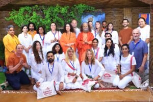 परमार्थ निकेतन में योग टीचर ट्रेनिंग कोर्स के नए बैच का शुभारंभ