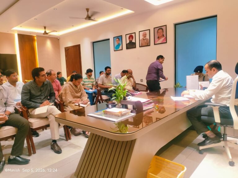 राष्ट्रीय राजमार्गों पर अतिक्रमण किसी भी दशा में बर्दाश्त नहीं: जिलाधिकारी