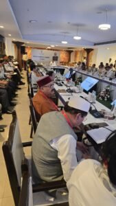 महाराज ने राज्य में चल रही जल संसाधन विकास की प्रगति से अवगत करवाया