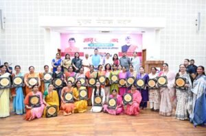 मुख्यमंत्री पुष्कर सिंह धामी बोले, सरकार महिला सशक्तिकरण के लिए समर्पित