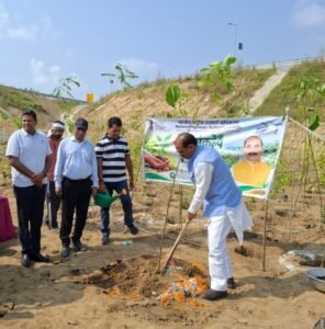 प्रोजेक्ट स्पर टू हरिद्वार के अंतर्गत 2 एकड़ क्षेत्र में मियावाकी पद्धति से वृक्षारोपण कार्य का शुभारंभ
