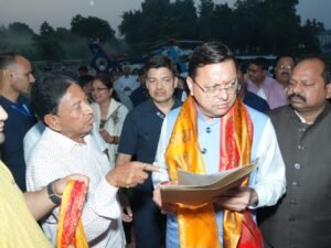 मुख्यमंत्री ने सुनीं जनसमस्याएं, अधिकारियों को दिए त्वरित समाधान के निर्देश