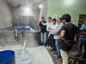 खाद्य सुरक्षा विभाग का पनीर निर्माण इकाई पर छापा, 10 कुंटल खाद्य पदार्थ नष्ट