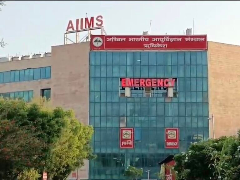 एनेस्थीसियोलॉजी एवं क्रिटिकल केयर पर कार्यक्रम आयोजित