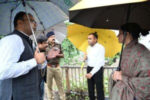 मेलाधिकारी सोनिका ने पंतद्वीप, रोड़ीबेलवाला और चंडी चौक क्षेत्र का किया निरीक्षण