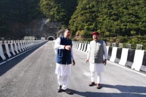 मुख्यमंत्री ने रुद्रप्रयाग में पुल-सुरंग परियोजना एवं संगम लाइब्रेरी का किया अवलोकन