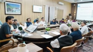विधानसभा चुनाव-2027: देहरादून में 23 अक्टूबर से ईवीएम की तकनीकी जांच, डीएम ने राजनीतिक दलों से मांगा सहयोग