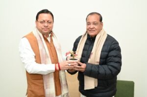 सीएम धामी मिले नेता प्रतिपक्ष यशपाल आर्य से