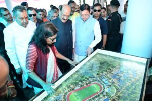 मुख्यमंत्री ने सेलाकुई में हेमवती नंदन बहुगुणा उत्तराखण्ड चिकित्सा शिक्षा विश्वविद्यालय परिसर में 20.55 करोड़ रुपये की पांच योजनाओं का किया शिलान्यास एवं लोकार्पण