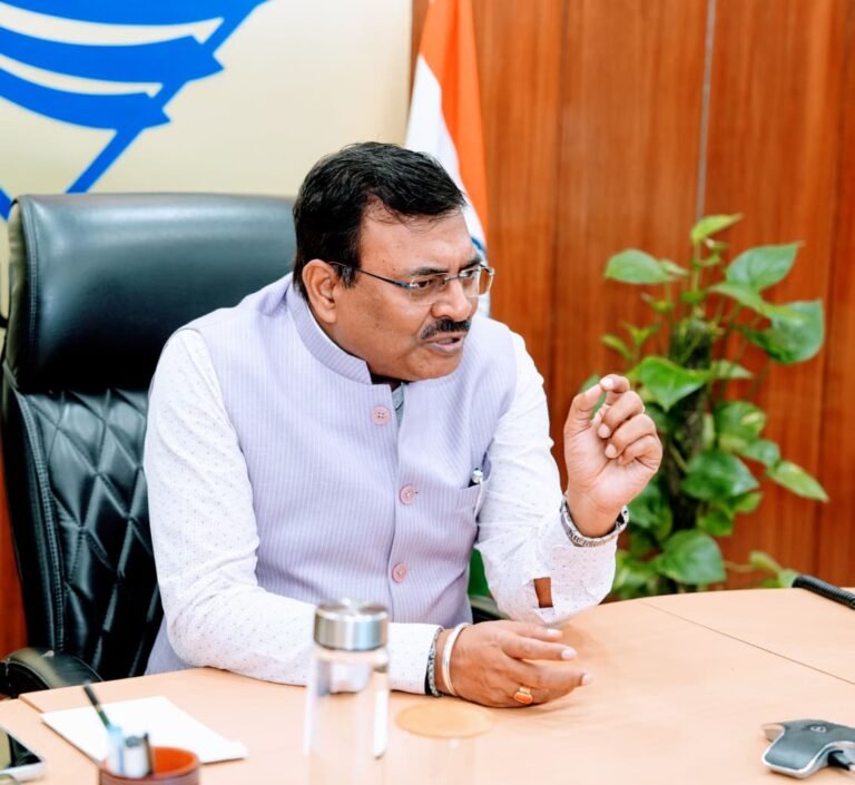 निजी विश्वविद्यालयों में नर्सिंग पाठ्यक्रमों के संचालन के संदर्भ में मुख्य सचिव की अध्यक्षता में उच्च अधिकार प्राप्त समिति की बैठक